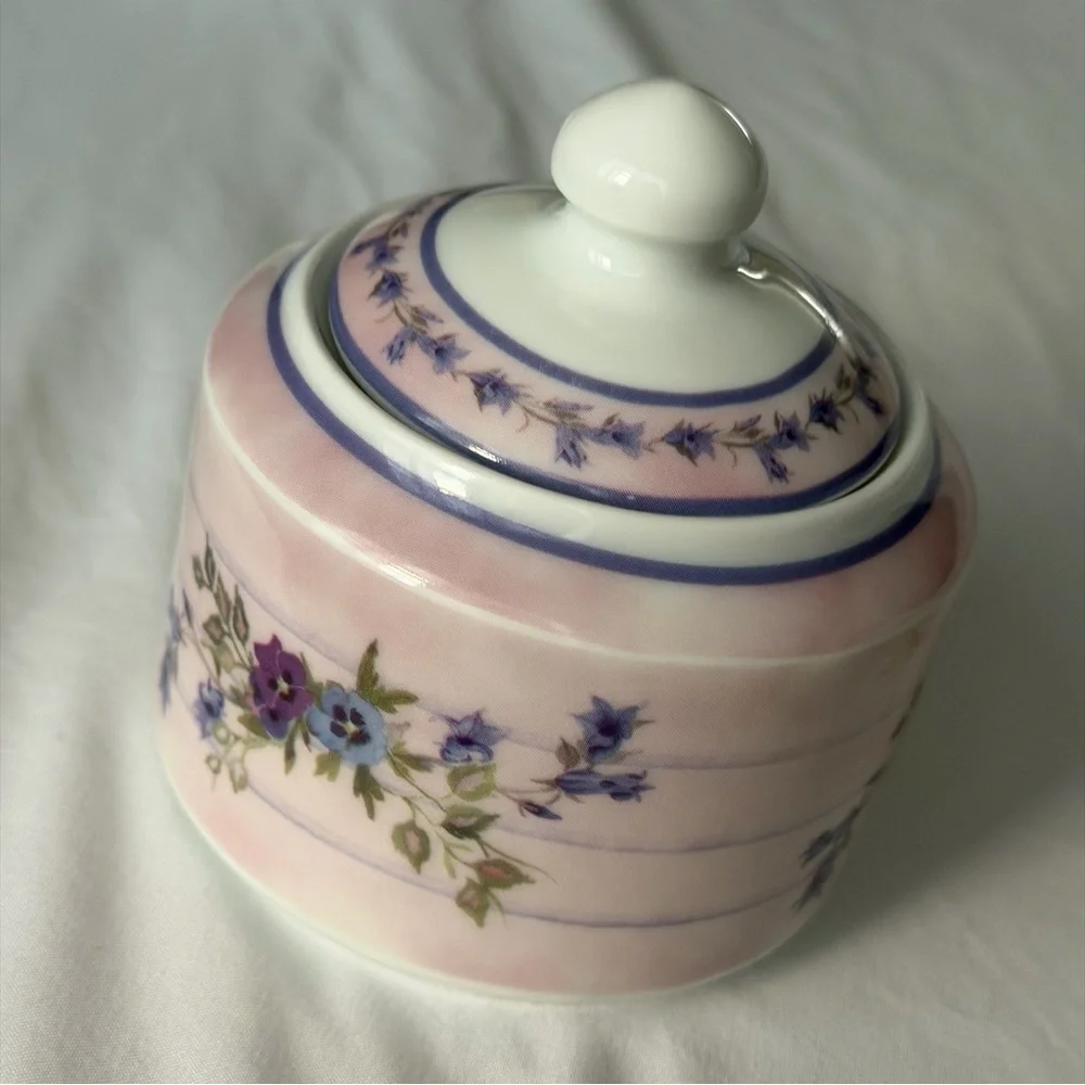 Vintage Porcelain Floral Pink Purple Valerie Pfeiffer Large Retro Y2K Sugar Jar